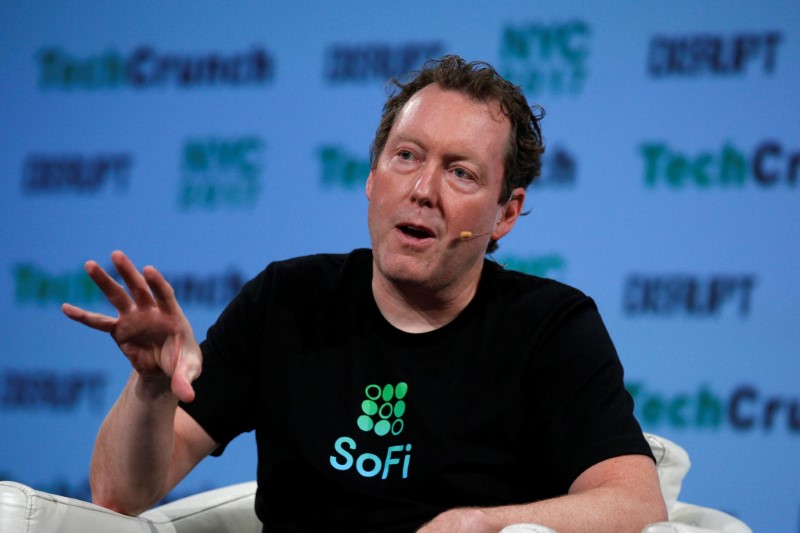 Online lender SoFi CEO Cagney to step down