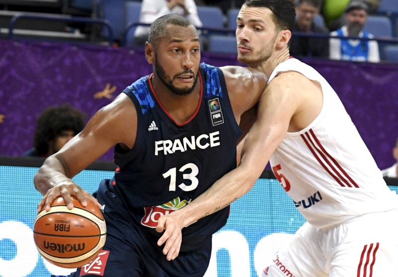 Basketball: Diaw returning to native France, say reports