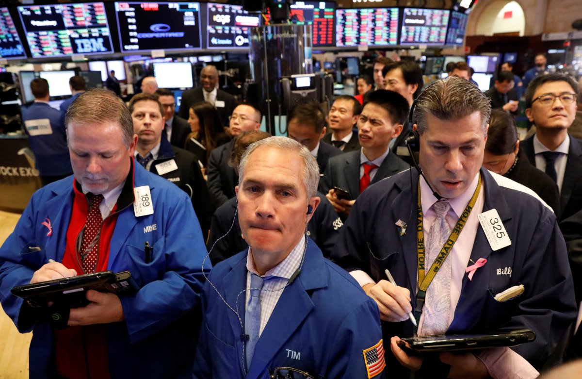 U.S. market gurus who predicted selloff say current calm an illusion