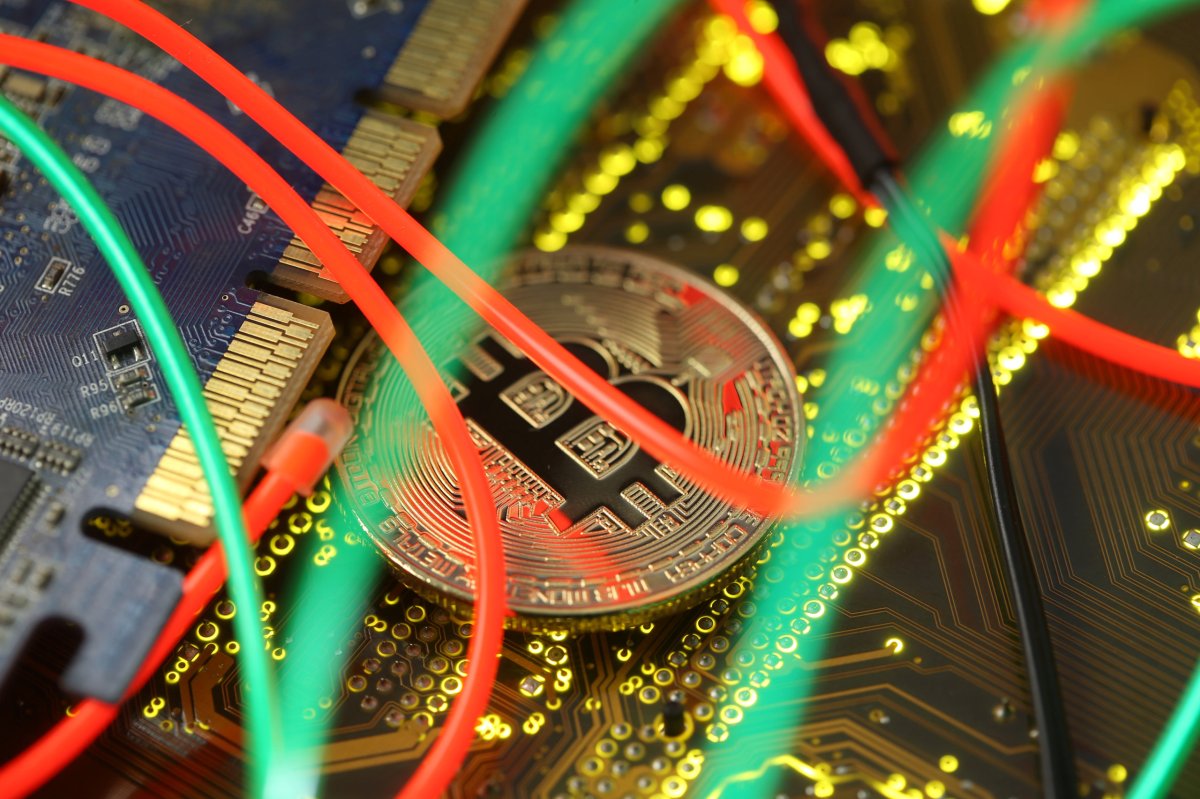 U.S. probe finds bitcoin mining operation interfered with broadband network