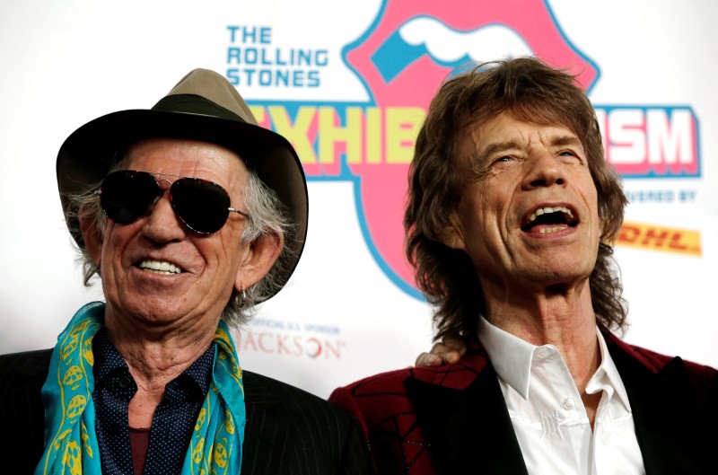 Keith Richards apologizes for swipe at eight times dad Mick Jagger