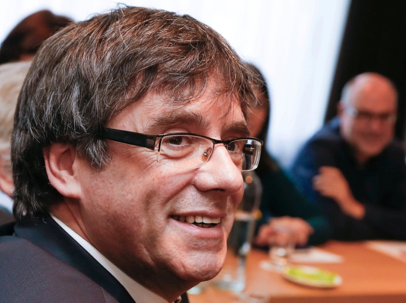 Puigdemont pulls back from candidacy for Catalan leadership