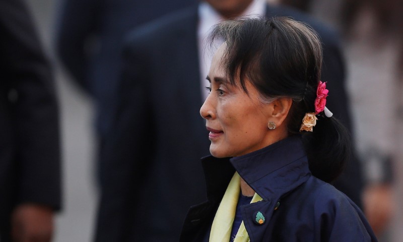U.S. Holocaust museum rescinds award to Myanmar’s Suu Kyi