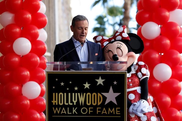 After pay vote, Disney investors question Iger’s rich deal