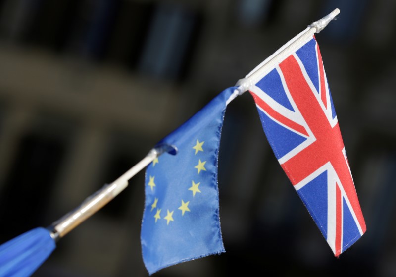 Britain should consider longer EU exit process if needed: lawmakers