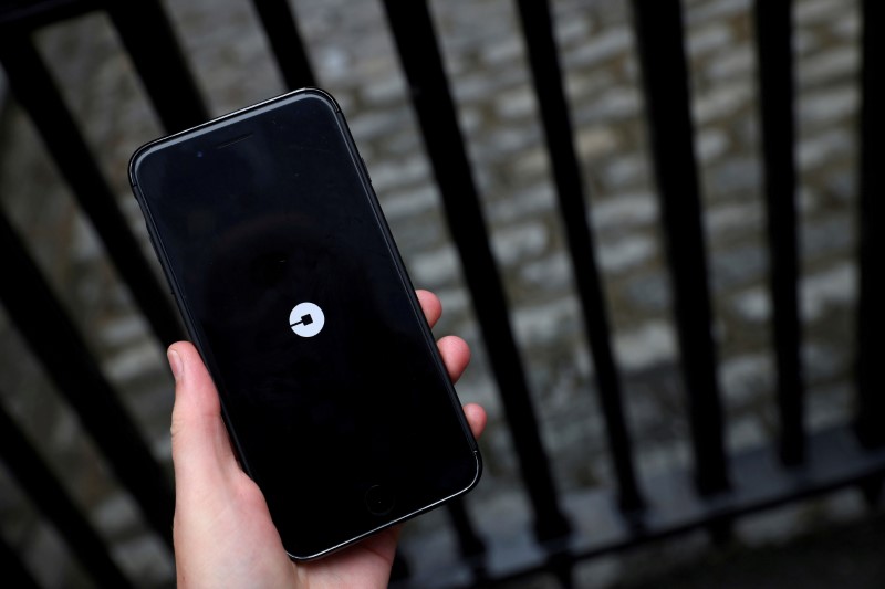 Uber to suspend service in Greece after new legislation