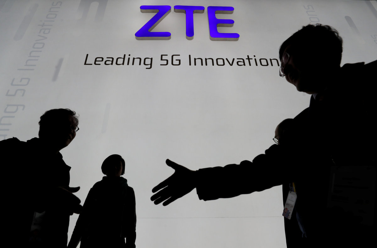 U.S. reaches deal to keep China’s ZTE in business: congressional aide