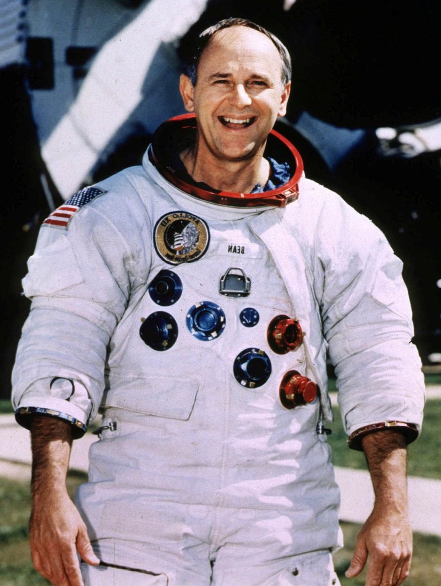 Alan Bean, U.S. astronaut and moonwalker, dies in Houston at 86: NASA
