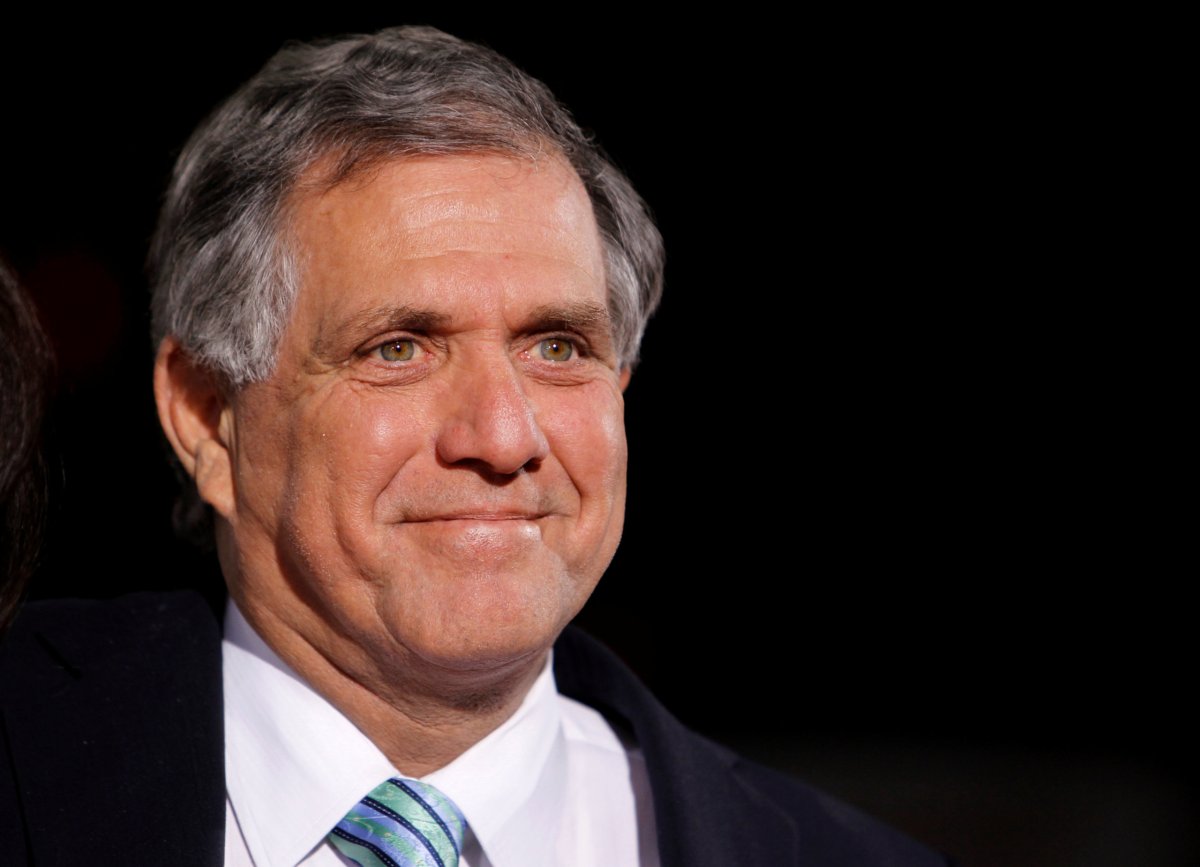 CBS settles lawsuit over company control; Moonves to resign: sources