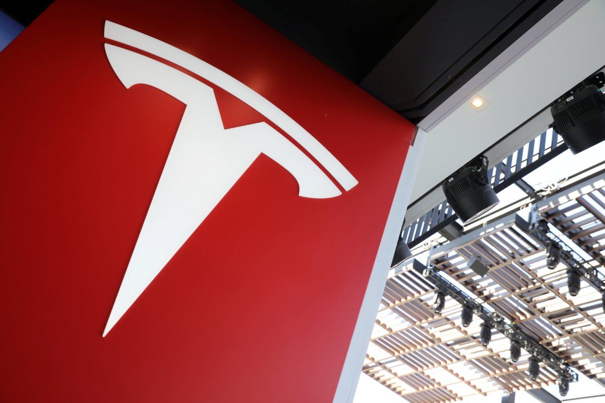 Tesla investor says SEC asked it about ‘funding secured’ tweet