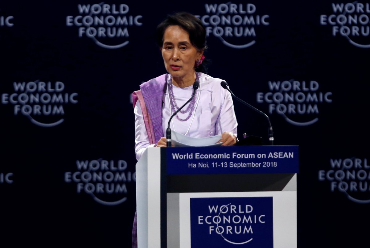 Myanmar’s Suu Kyi says in hindsight could have handled Rakhine issue better