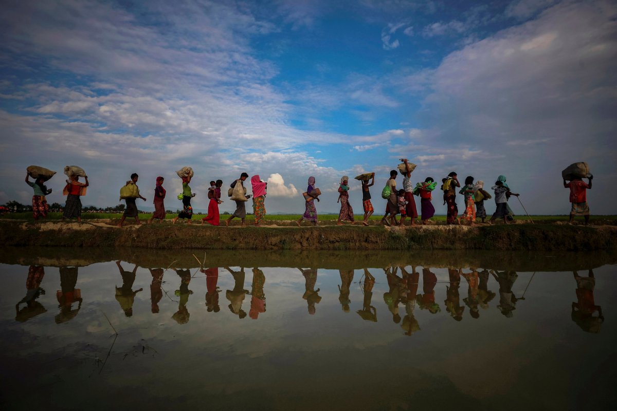 War crimes prosecutor begins examining alleged Rohingya deportations