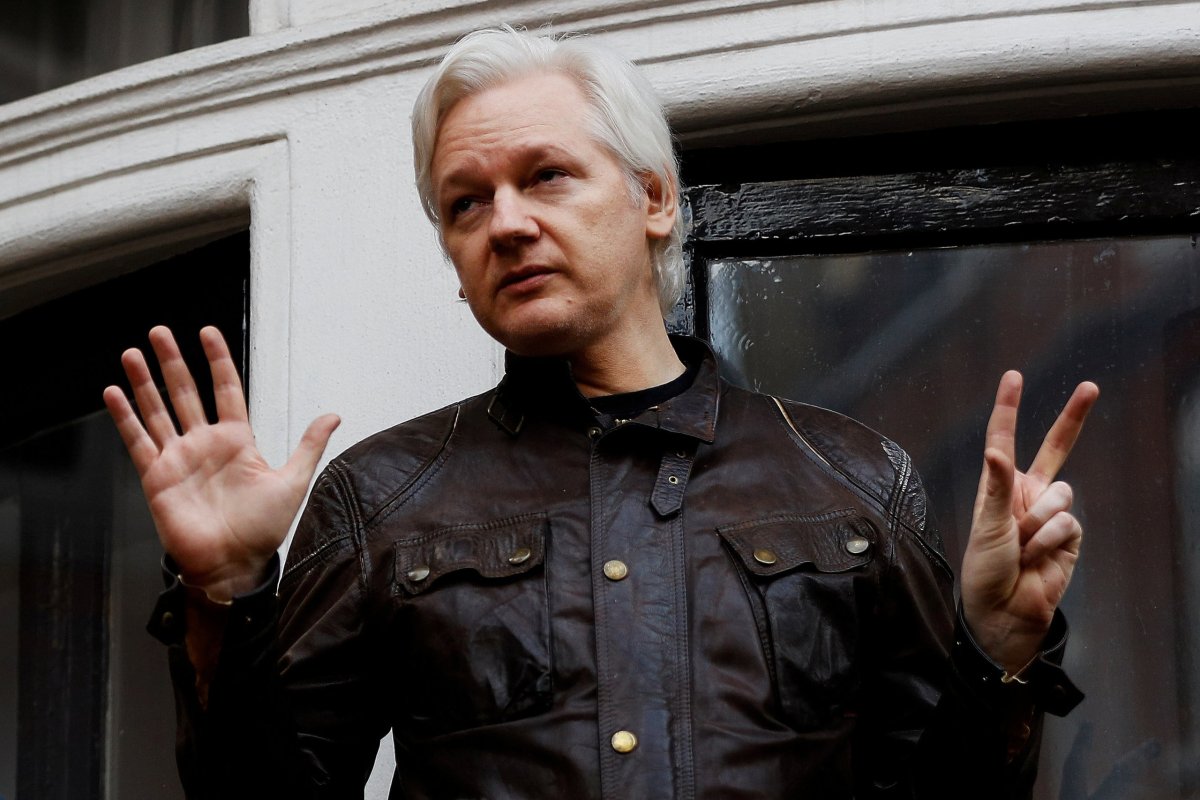 Ecuador partly restores internet access for WikiLeaks founder Assange