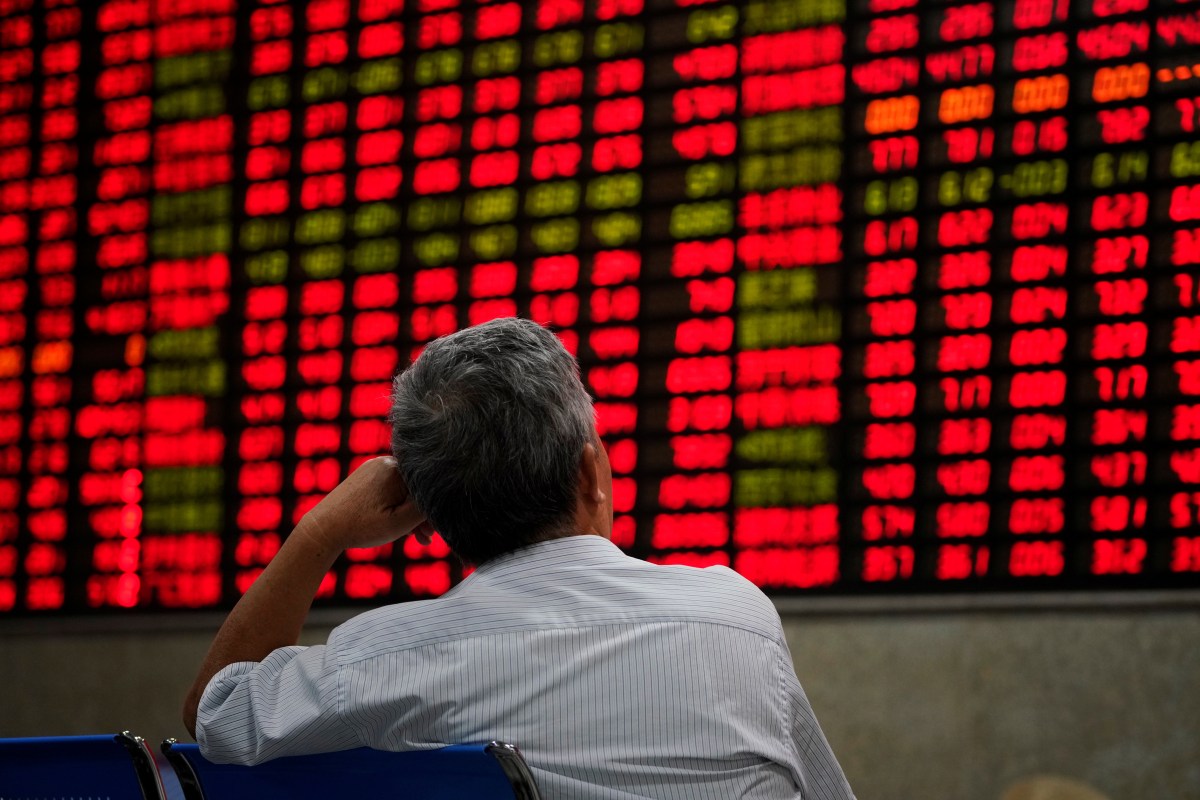 Stocks rise on U.S.-China trade hopes; investors eye Fed speech