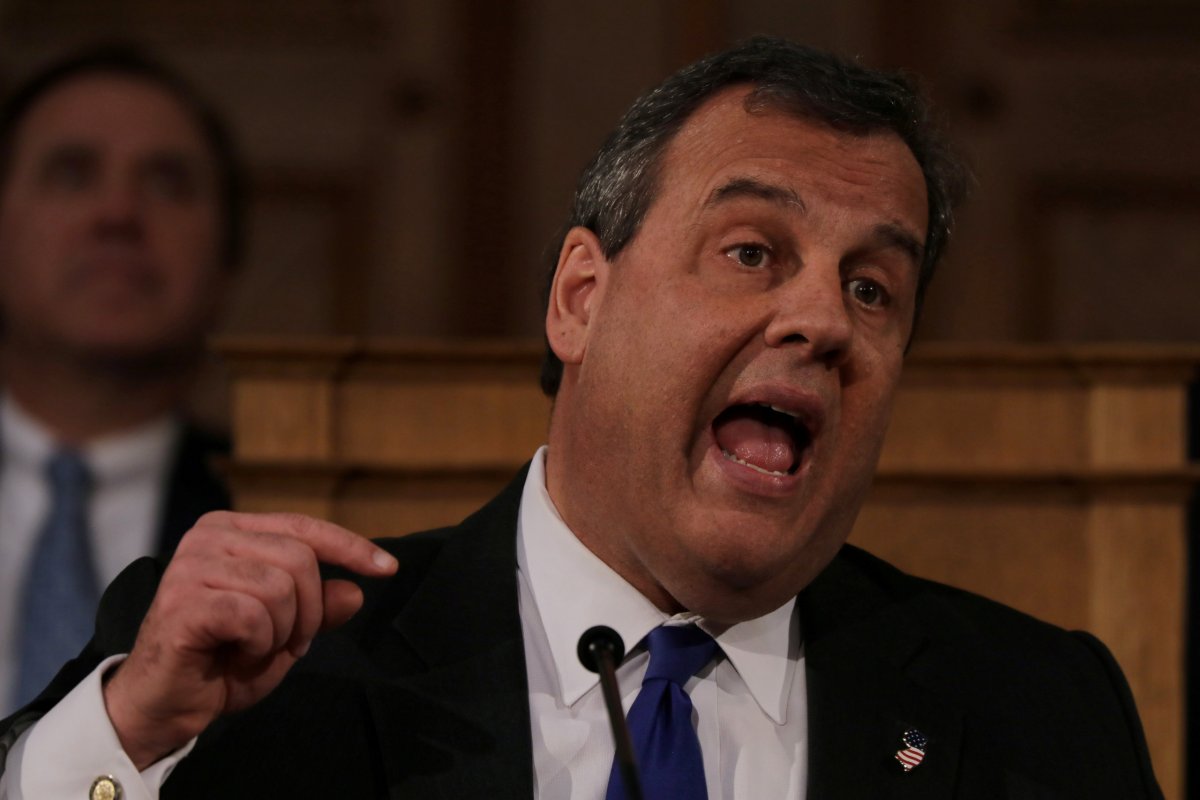 ‘Grifters, weaklings, felons’: Christie on the Trump White House