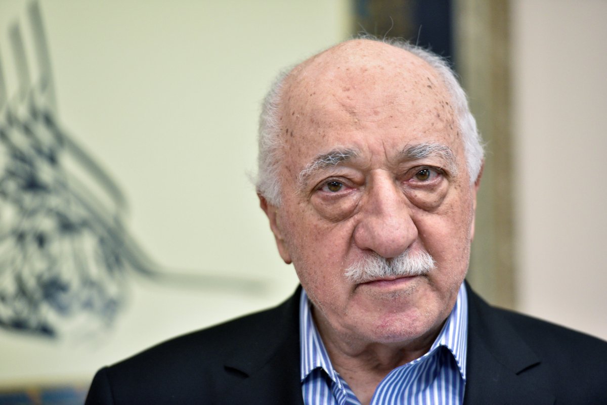 Turkey orders 1,112 arrested over links to cleric Gulen: state media