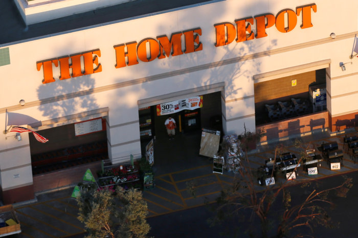 Home Depot profit outlook disappoints, shares fall - Metro US