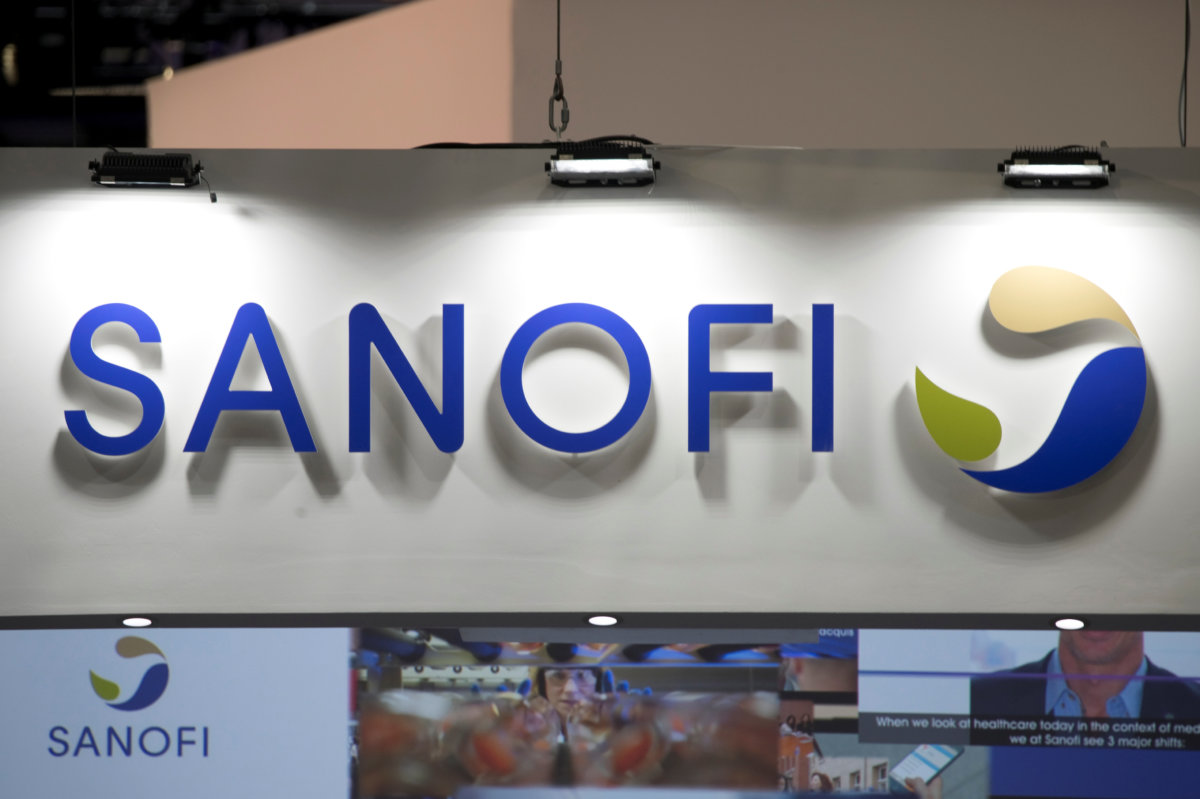 Philippines to charge officials of Sanofi, government over dengue vaccine