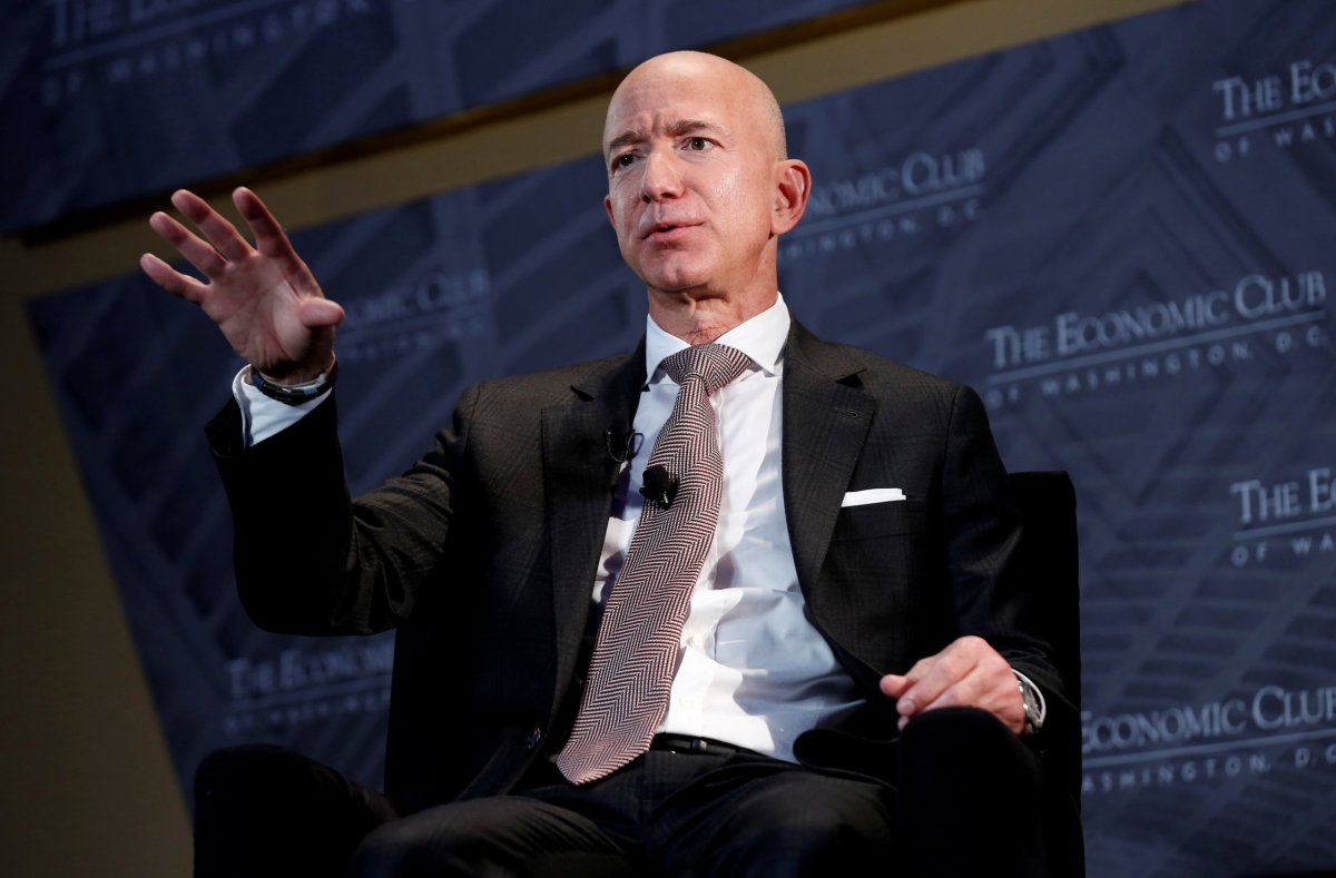 National Enquirer: Bezos’ girlfriend’s brother ‘single source’ for reports