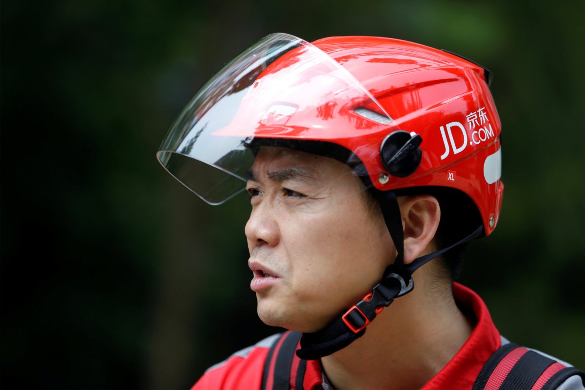 China’s JD.com boss criticizes ‘slackers’ as company makes cuts