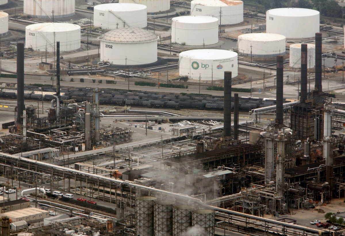 U.S. refiners planning major plant overhauls in second quarter