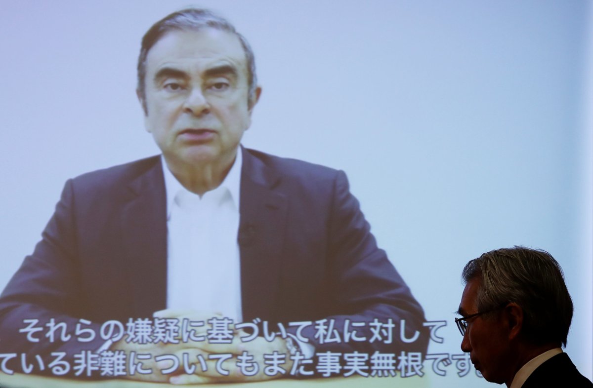 Ghosn’s lawyer expects fresh indictment to come later Monday