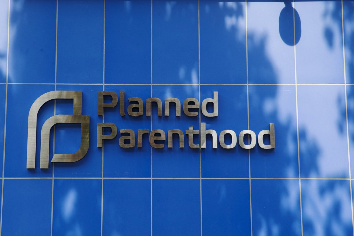 U.S. judge blocks new Trump abortion rule for health clinics