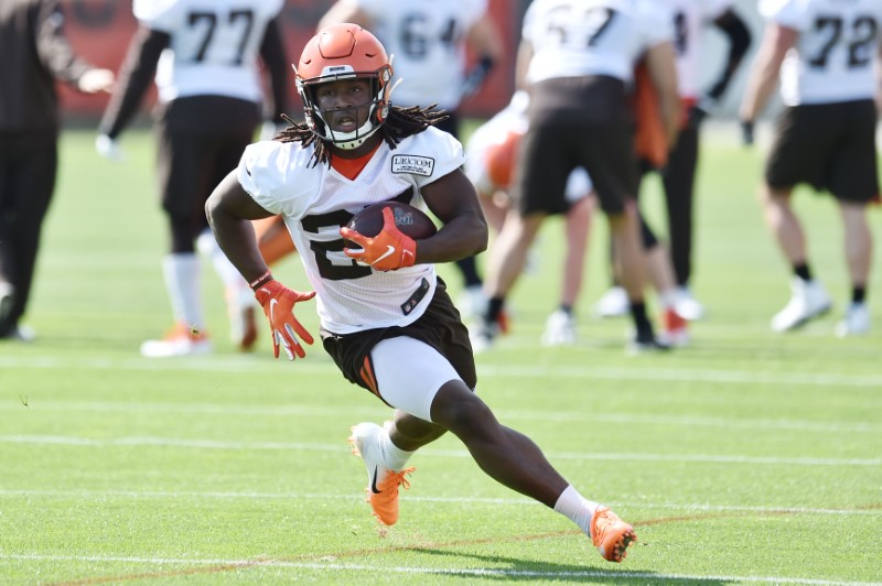 Browns RB Hunt: ‘I’ve got to earn everybody’s trust’