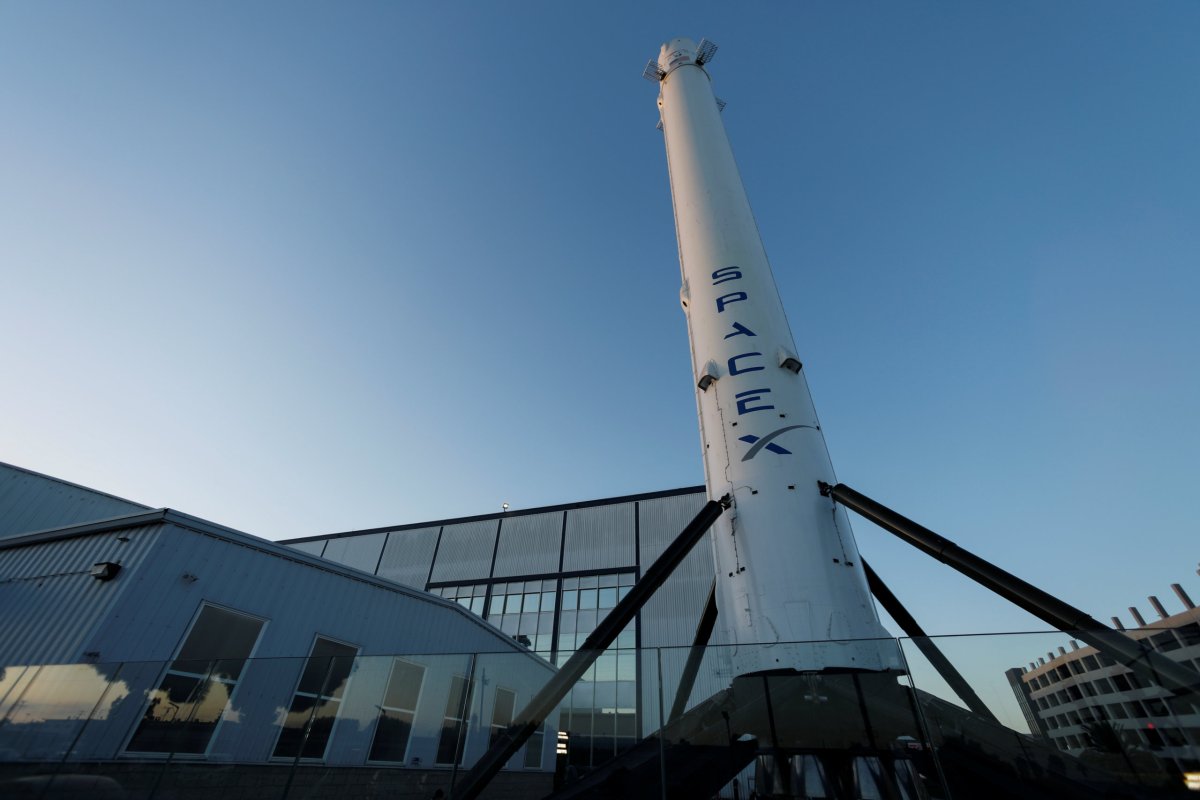 Musk’s SpaceX sues U.S. Air Force over rocket-building contracts: filings