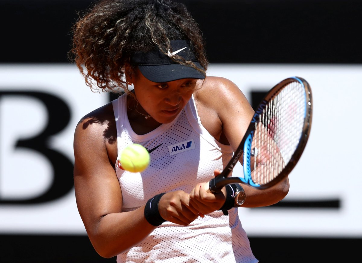 Tennis: Osaka adjusting to clay on time for French Open