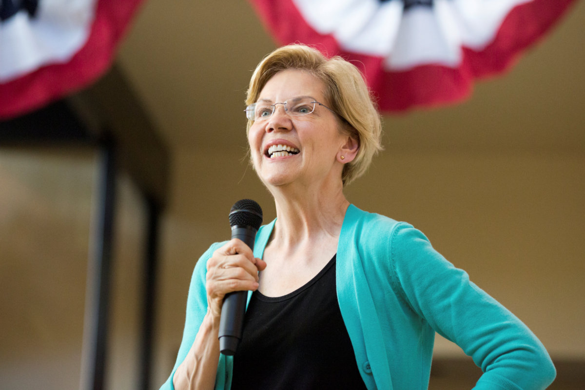 Democratic presidential contender Warren seeks law allowing presidents to be indicted