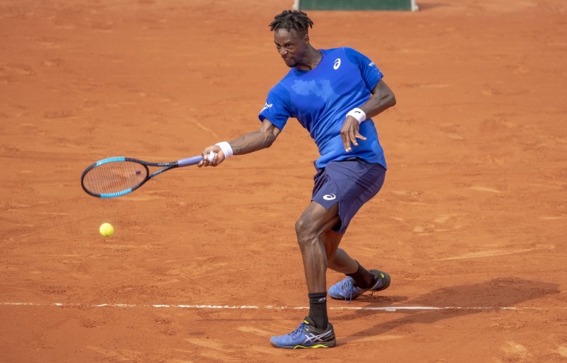 New focused approach backfires for Monfils