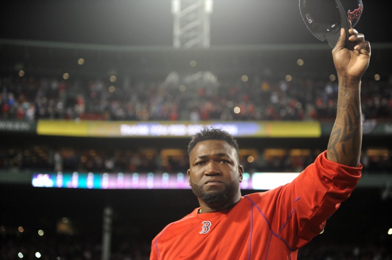 Ex-Red Sox star Ortiz shot in back, expected to be OK