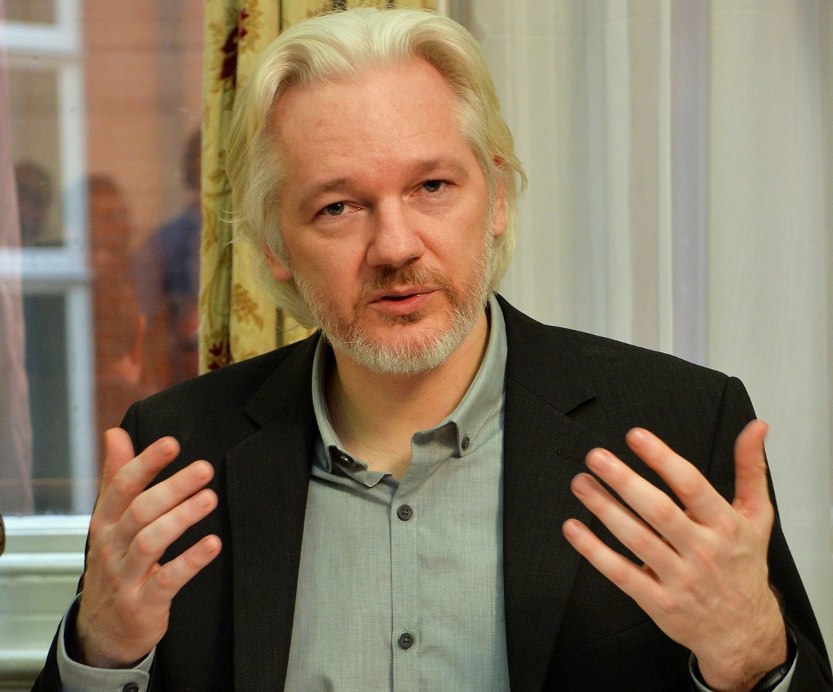 U.S. formally asks UK to extradite WikiLeaks’ Assange