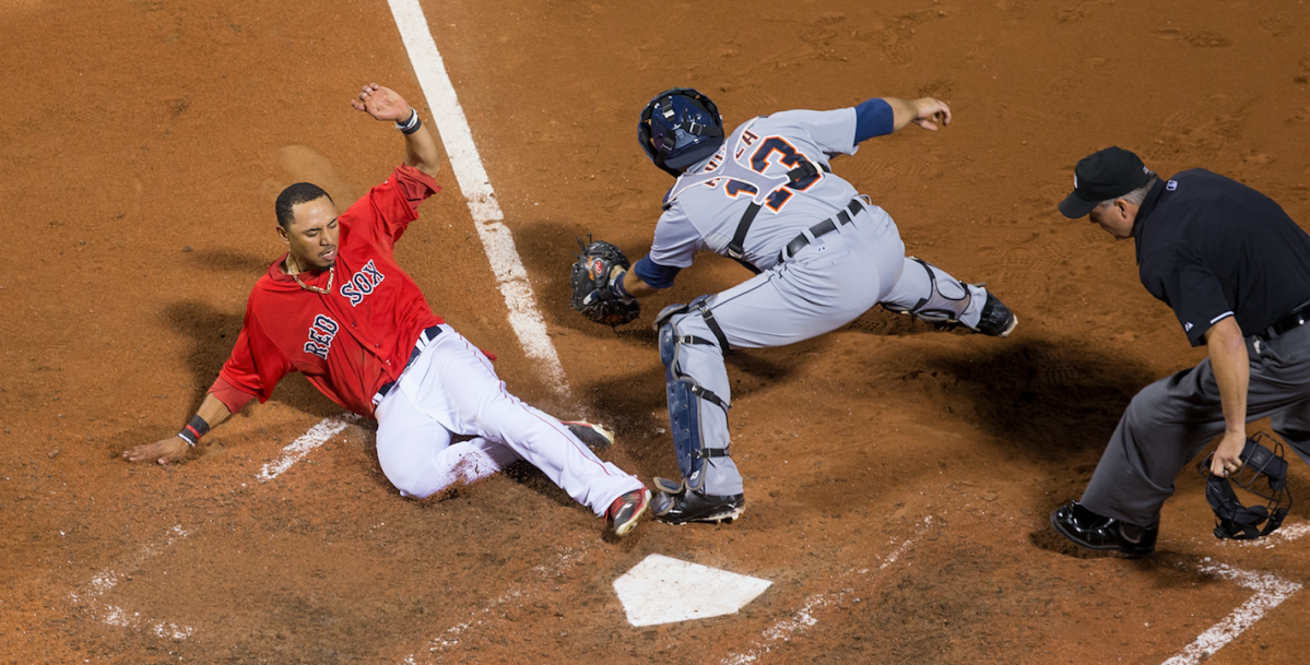 Mookie Betts, Xander Bogaerts power the Red Sox into 2017 MLB season