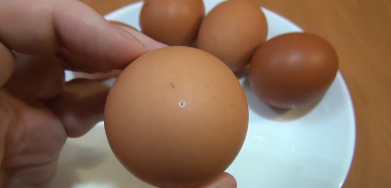 WATCH: 5 amazing egg hacks
