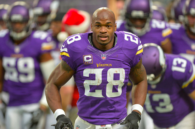 Seahawks sign Eddie Lacy, so what does that mean for Adrian Peterson?