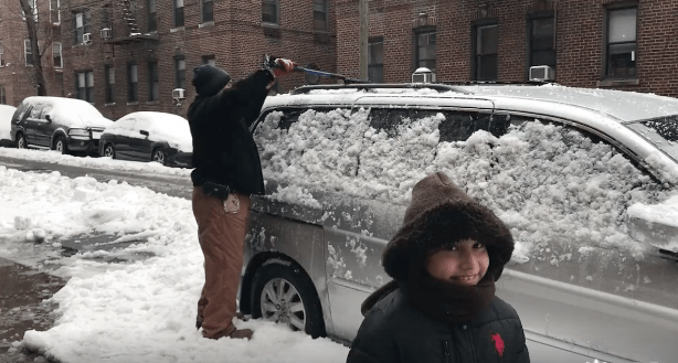 Sloppy Stella brings New York City a weird day of snow, sleet and wind