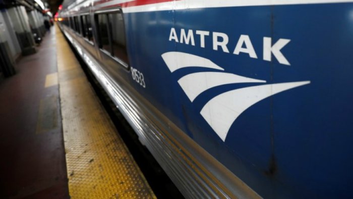 Amtrak is hiring a private company to manage its concourse in Penn Station.