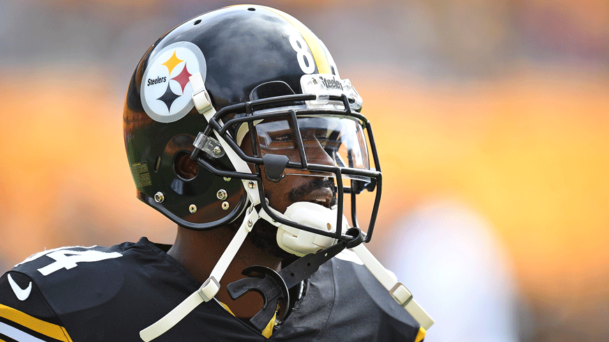 Could the Jets pursue Antonio Brown or AJ Green this winter? (Photo: Getty Images)