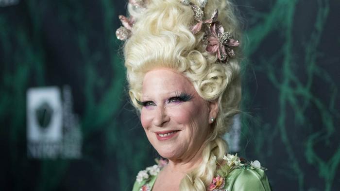 Bette Midler Marie Antoinette Halloween 2017
