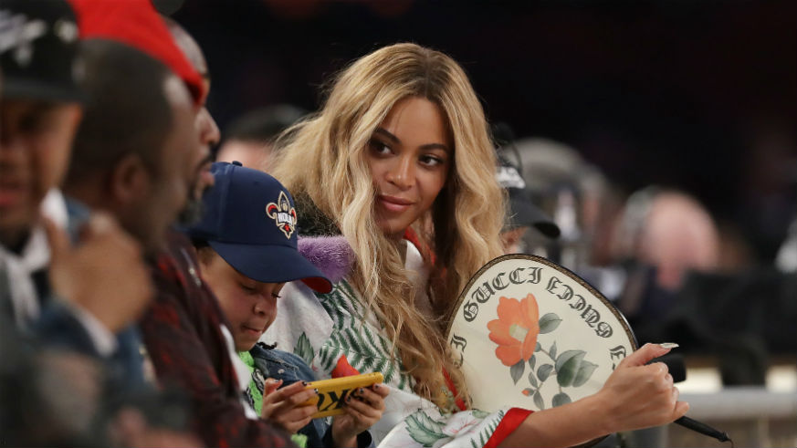 Beyonce NBA All Star Game Gucci Fan Pregnant