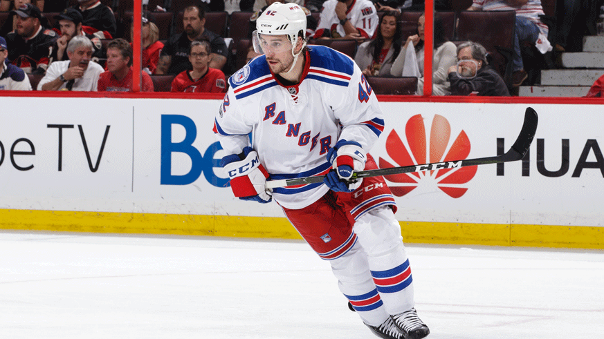 Rangers re-sign Brendan Smith to 4-year deal
