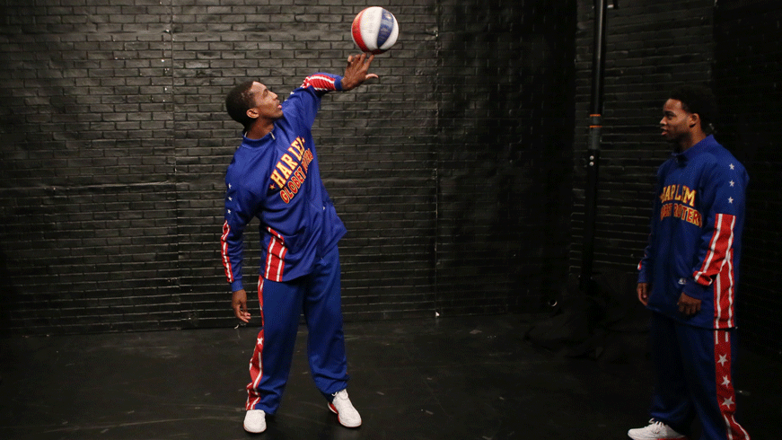 WATCH: Harlem Globetrotters player drains shot from helicopter