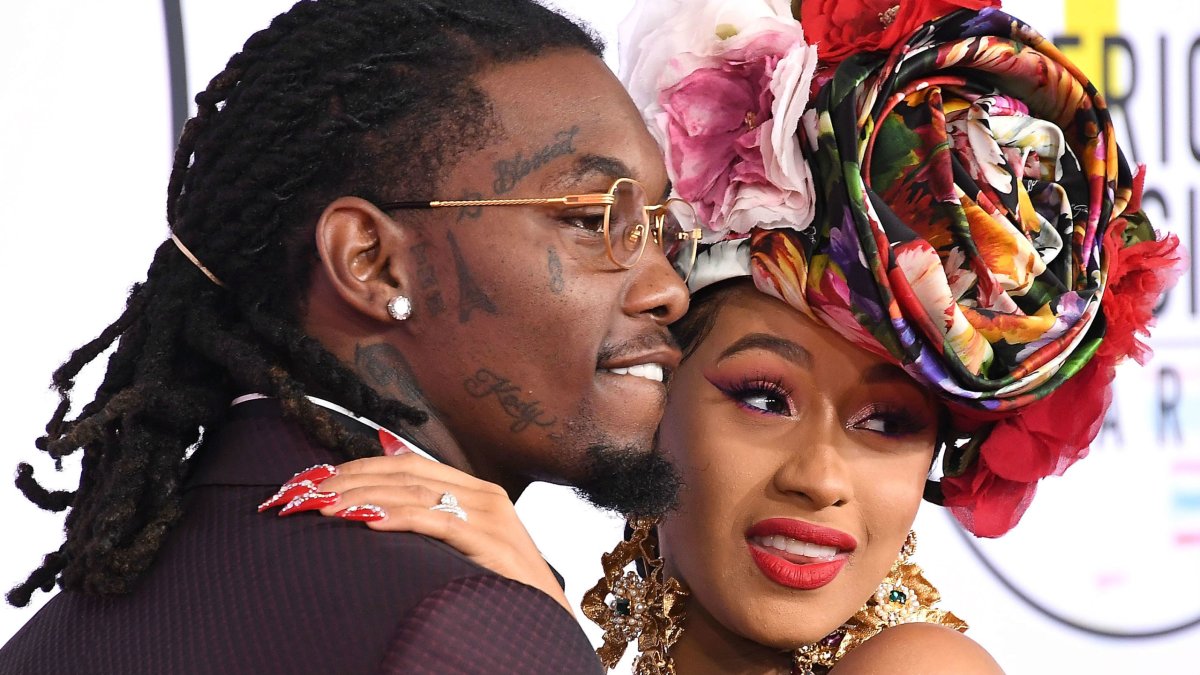 Rapper Cardi B announces breakup with husband Offset on Instagram
