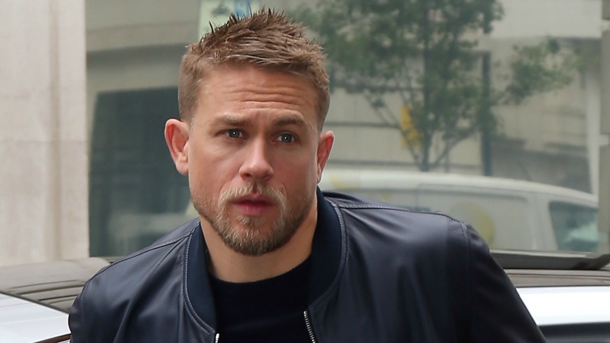 Charlie Hunnam Regrets Turning Down Game Of Thrones Metro Us