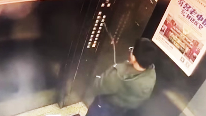 WATCH: Chinese boy urinates all over elevator, receives instant karma