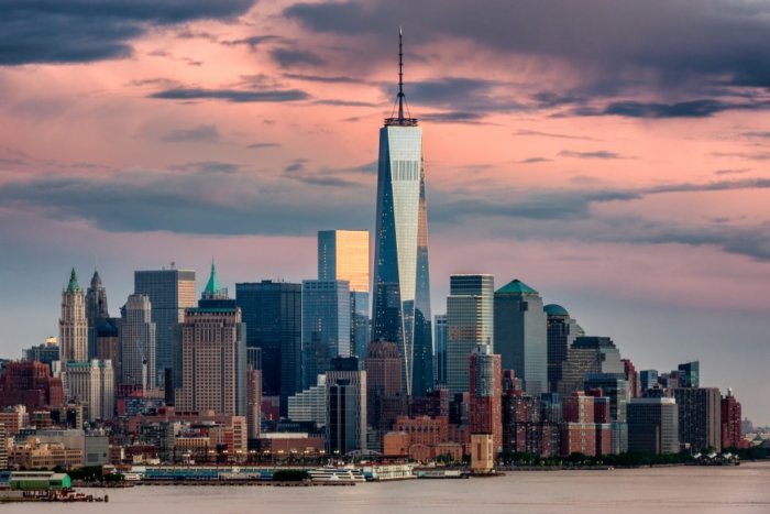 Since 9/11, the number of New Yorkers living in the Financial District has tripled to more than 61,000, and roughly 4,000 residential units are currently under construction or planned. (iStock)