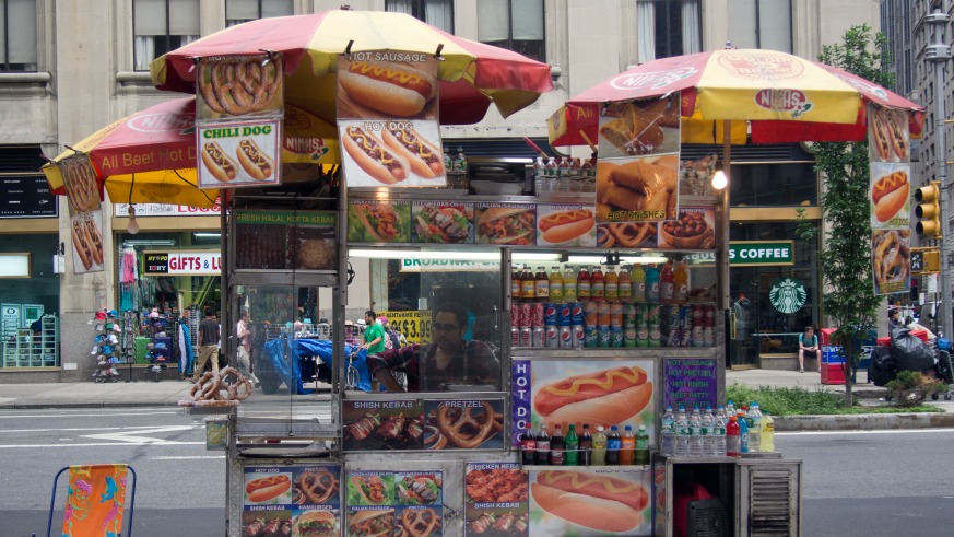 New York food trucks now required to display sanitary grades.