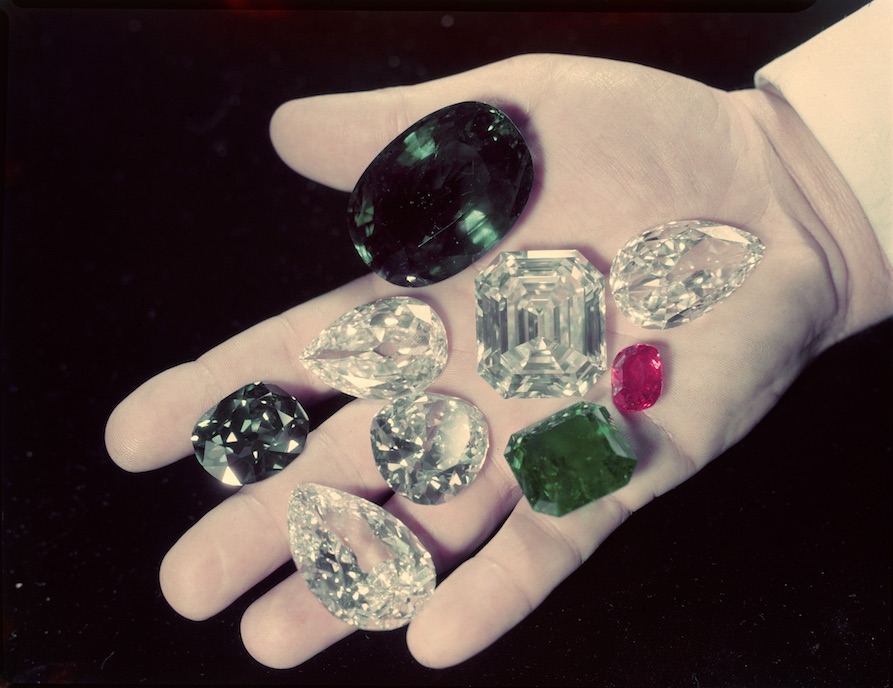 jewels sapphires gems